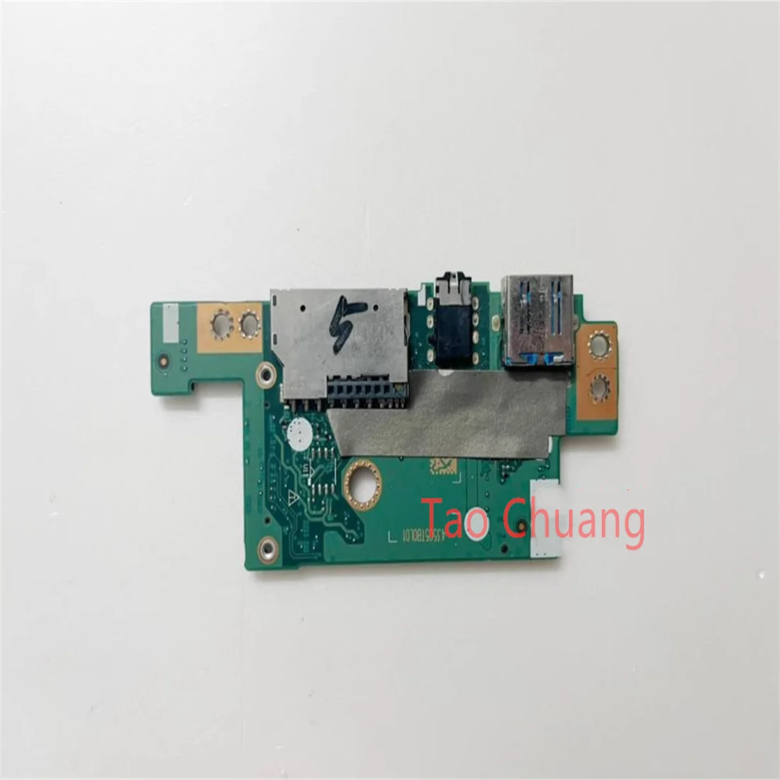 

Для Acer S5-371 SF514-51 N16C4 устройство для чтения карт памяти USB