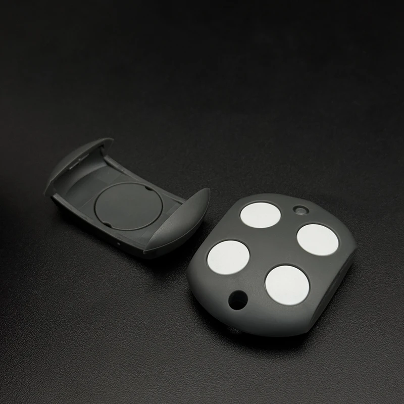 Special Offer: New Universal Garage/Gate Remote Control Transmitter - 433.92MHz