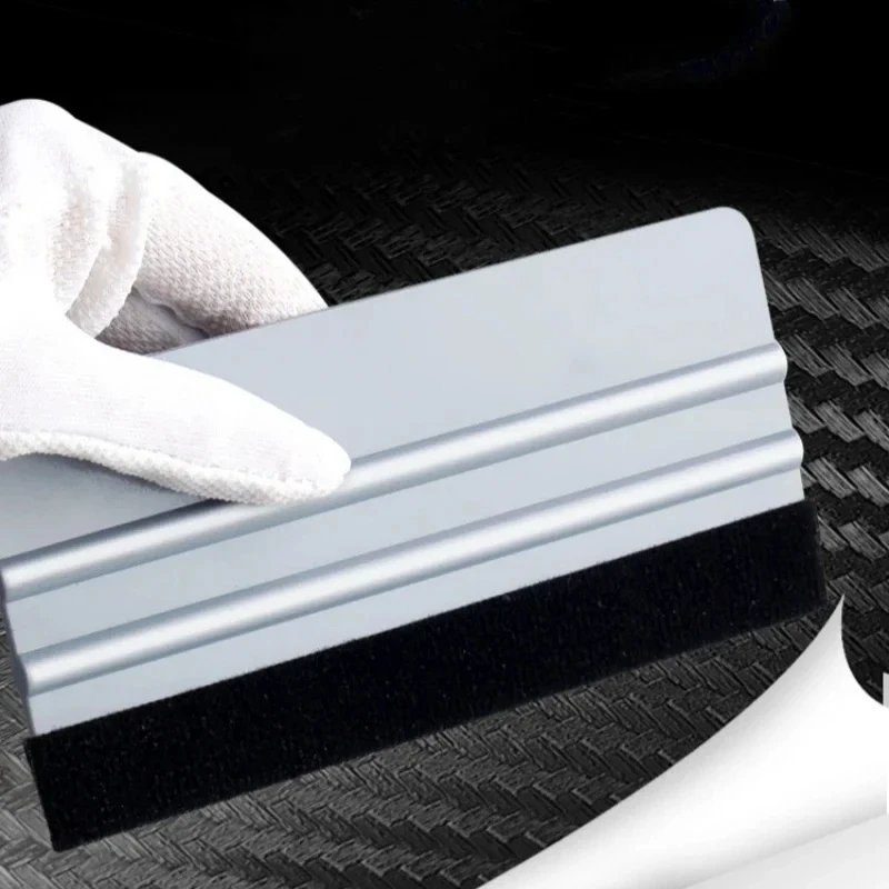 Car Wrapping Tools Vinyl Squeegee Silicone Squeegee Window Tinting Squeegee Automotive Film Tools Car Film Scraper 1Pcs Car Stickers Film Install Squeegee Vinyl Carbon Fiber Scraper with Felt Squeegee Tool Film Wrapping Car Wrap Tools 10x7cm