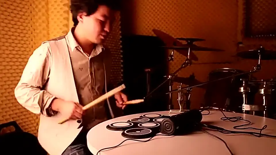 Donner Elektronische drumpad, 9 pads, elektronische drumset, oprolbaar, stille drumpad met ingebouwde luidspreker, kindervakantie- en verjaardagscadeau, muziekspeelgoed DED-20 (SE