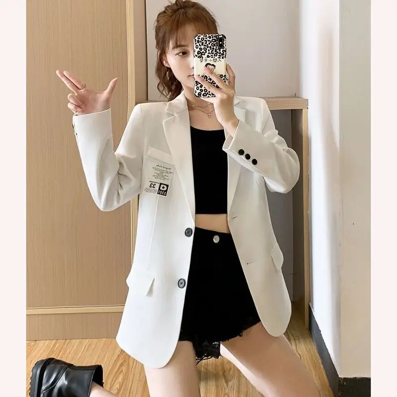Korean style single button white blazer for women, loose fit, simple and fashionable, perfect street style