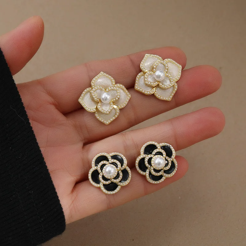 Camellia Pearl Stud Earrings, Detachable Two-Way Earrings, Vintage...