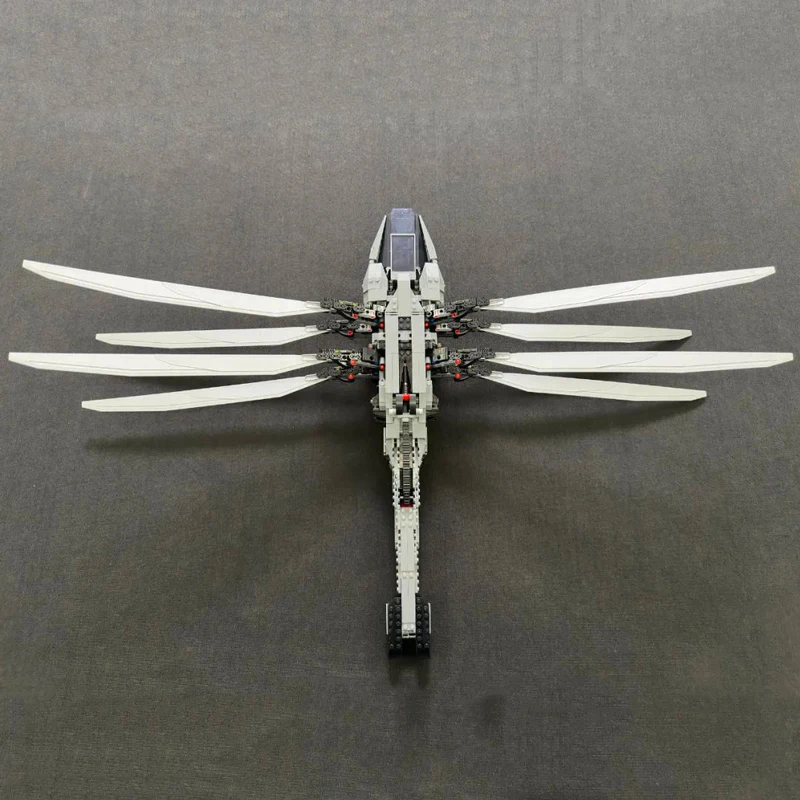 1369PCS Icons Technical Dune Atreides Royal Ornithopter Model Building Blocks MOC Creative Aircraft Bricks Toys For Kids Gifts 3