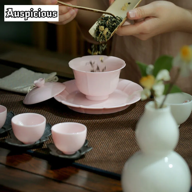 150ml Boutique Pink Ceramic Sancai GaiWan Tea Cup Handmade Single Colored Glaze Petal Tea Bowl Household Kungfu Teaset Drinkware