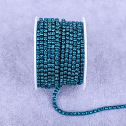 Radiant Gold Rhinestone Decorative Crystal Trim - SS8(2.5mm) (Blue Zircon)