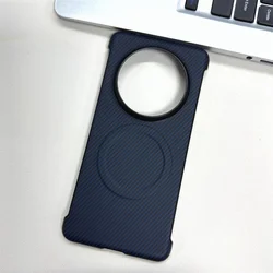 Custodia Magnetica in Fibra di Carbonio Ultra Sottile - Cover Rigida senza Cornice