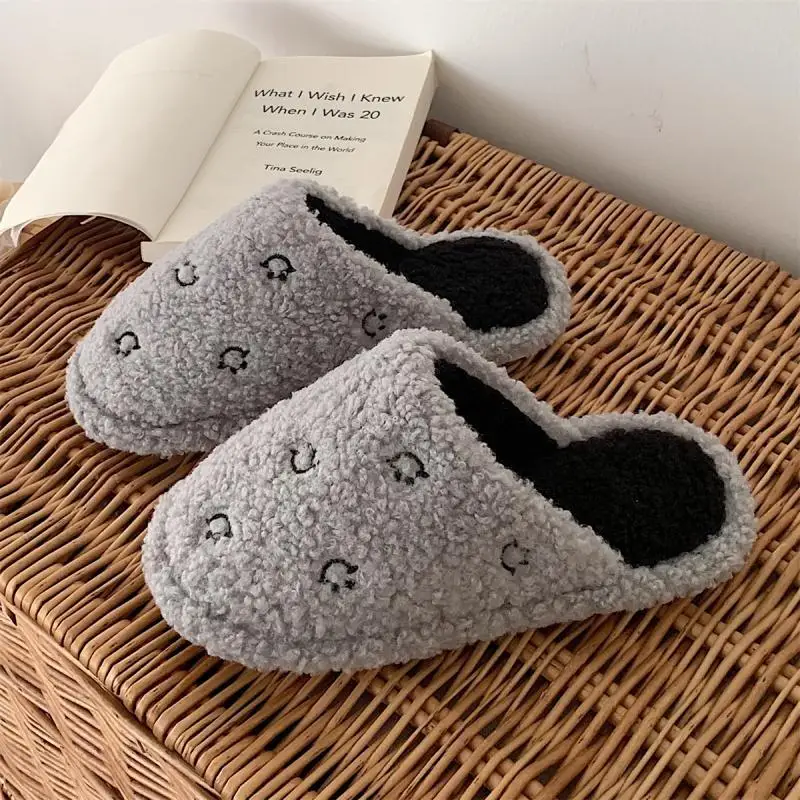 thumbnail image 1 of Pantuflas de algodón de moda para mujer, pantuflas de punta abierta con una sola palabra, para invierno, para el hogar, antideslizantes, cálidas y bonitas, para interiores y exteriores, de piel, 1 of 6