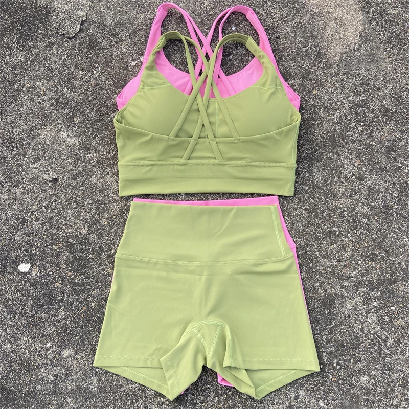 Women's 2-Piece Yoga and Fitness Outfit - Cross Straps Bra & High Waist Shorts