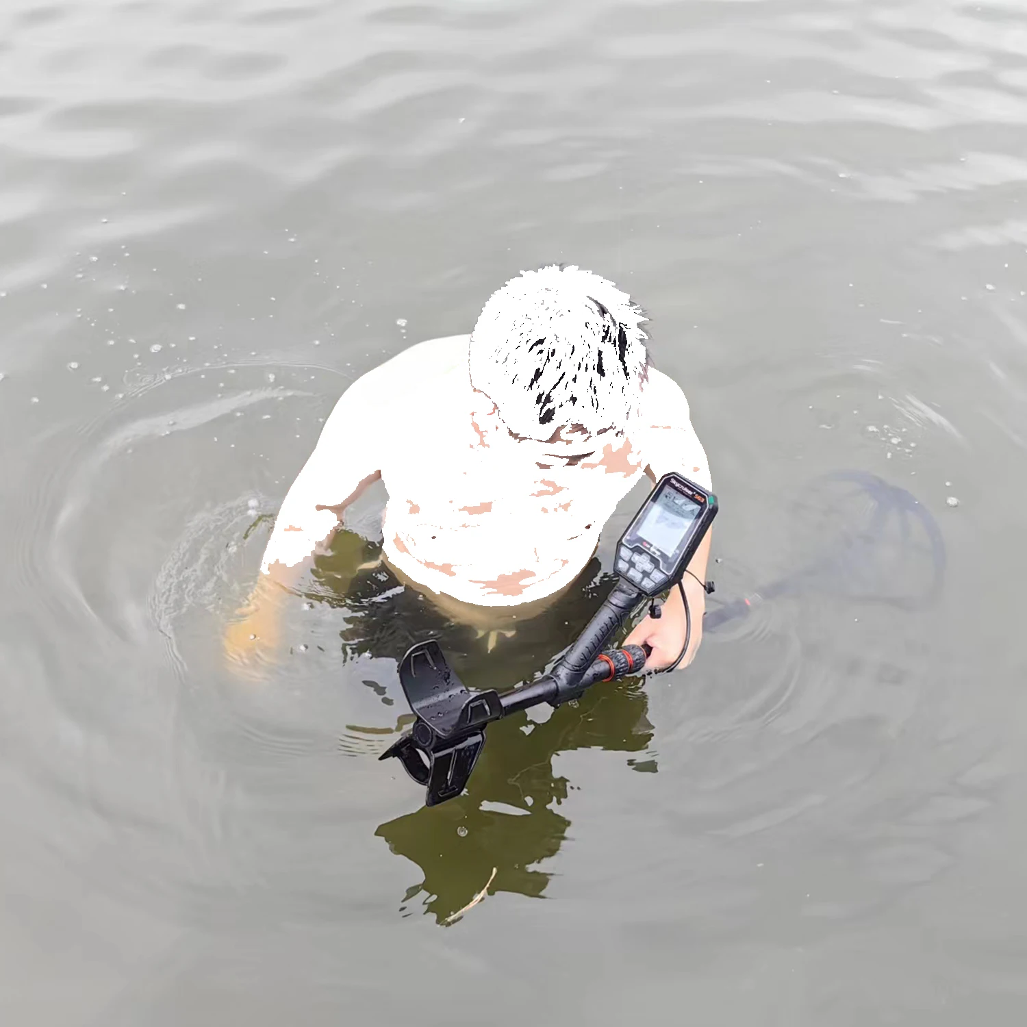 Multi-Frequency Metal Detector Professional Waterproof Deep Search Metal Detector S63 Best Treasure Hunting IP68 Metal Detector 5