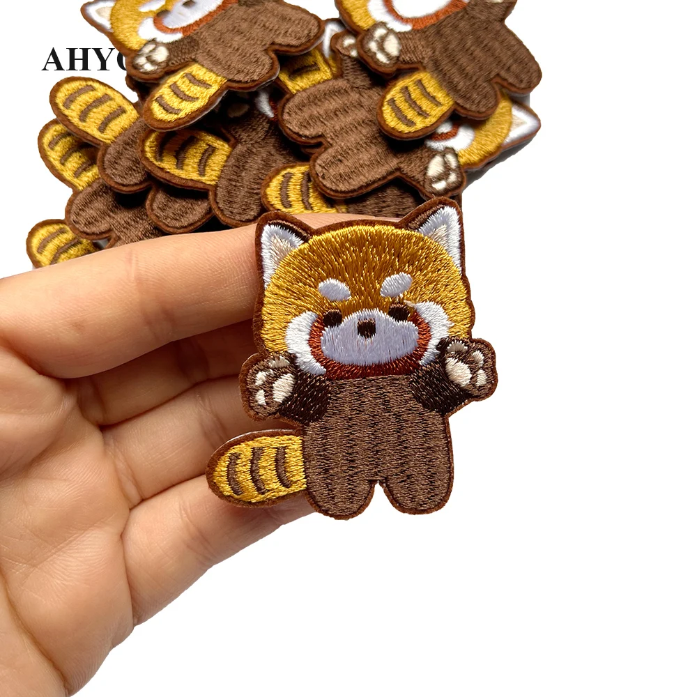 Günstige Art 10 Teile/los Großhandel Red Panda Gestickte Parches Für Kleidung DIY Nette Applikationen Eisen Auf Patches – Detail 2