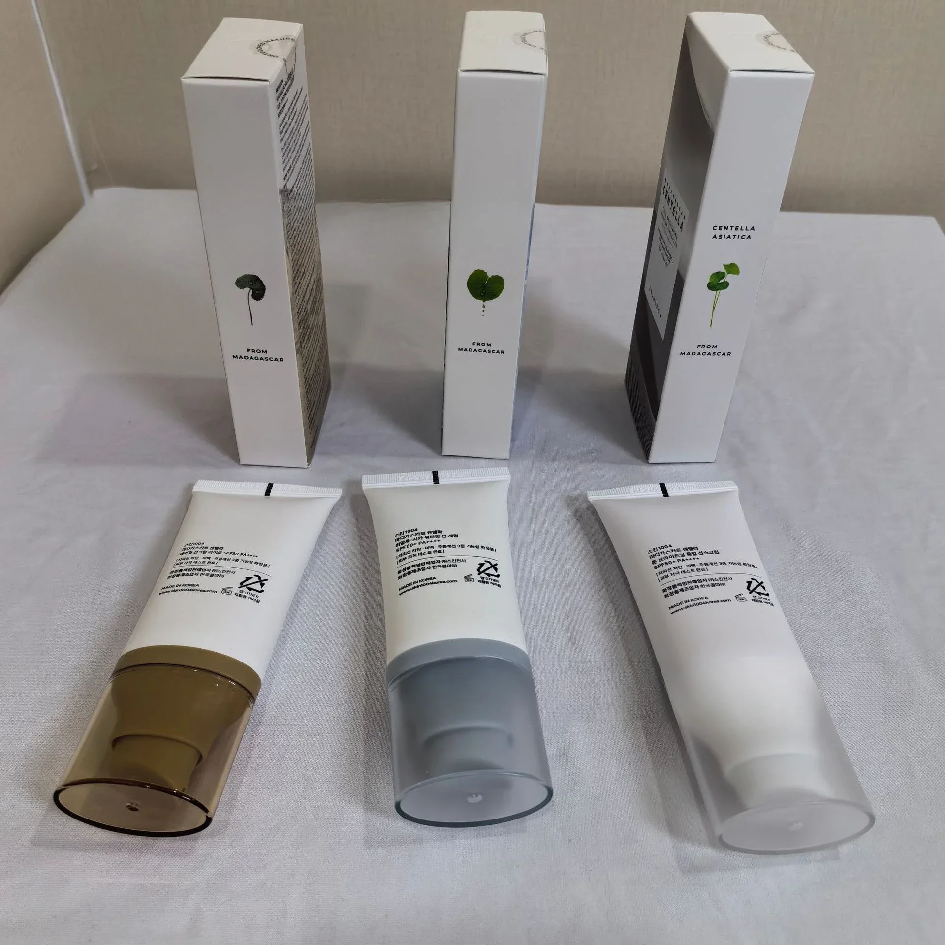 Skin1004 hyaluronic Acid Centella Asiatica Watery Sunscreen Facial sunscreen Body Sunscreen SPFSO+ PA++++ 50ml 4