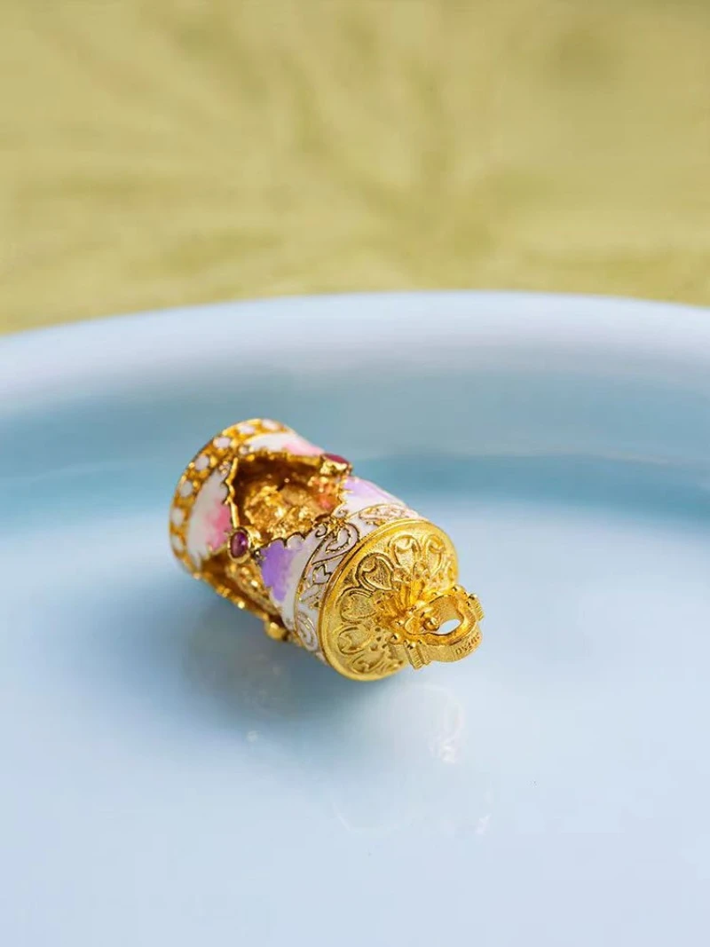 Enamel Painted Four Buddha Pendants for Women's Necklaces Exquisite and Fashionable Collarbone Chains Retro Accessories Gift