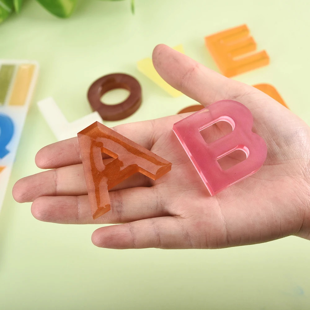 Description Picture 5 of item10g Pearlescent Mica Powder Epoxy Resin Pigment Kits Dye Pearl Pigment Natural Mica Mineral Powder DIY Jewelry Crafts Candle