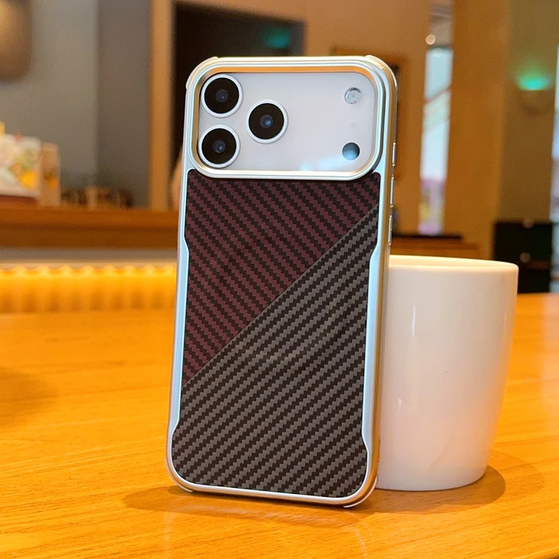 Magnetic Carbon Fiber Pattern PU Leather Case with Silver Bezel Lens Bumper