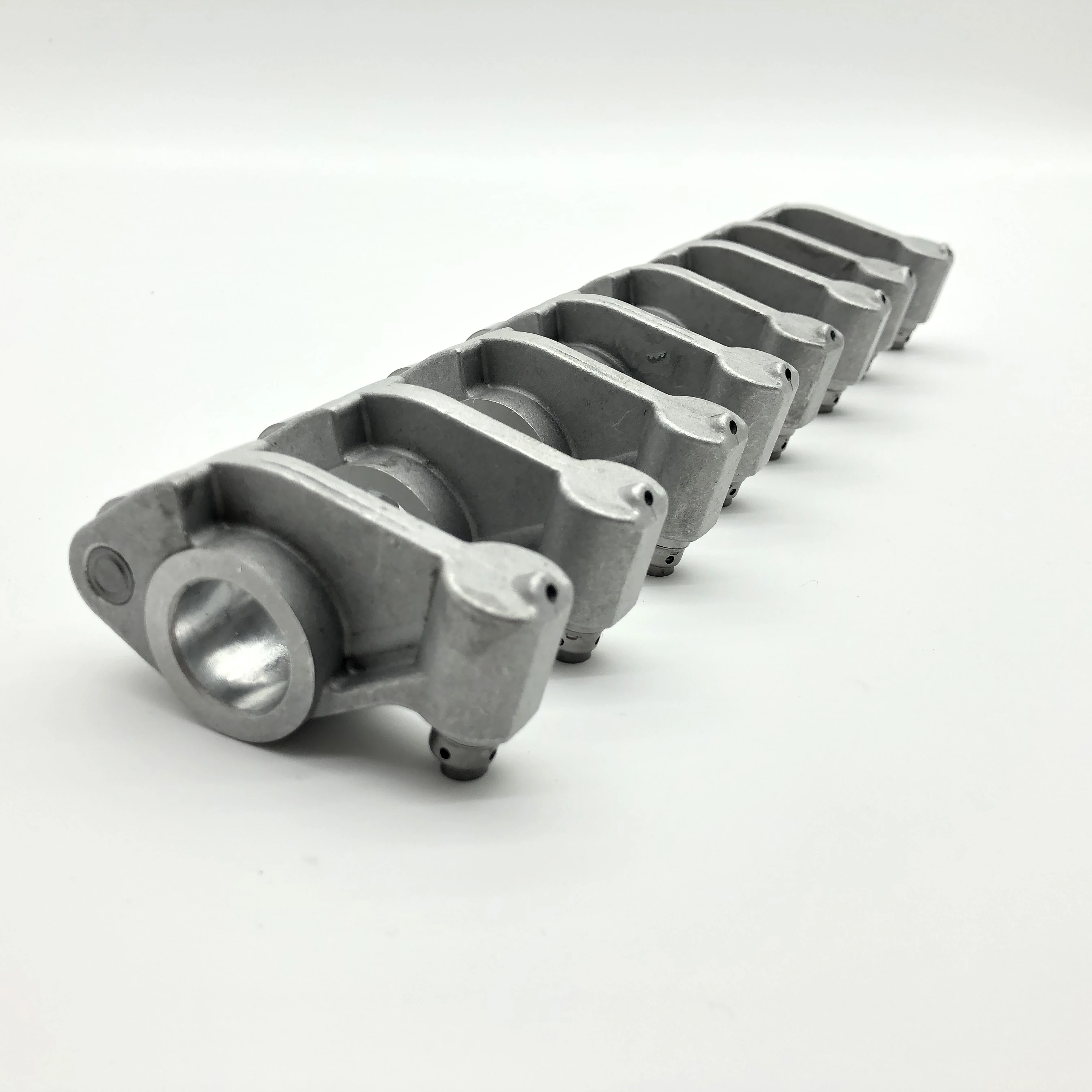 Set Of Eight Auto Engine Parts Rocker Arm For Kia K2700 J2 Engine Altatec 2000- 24531-4X100