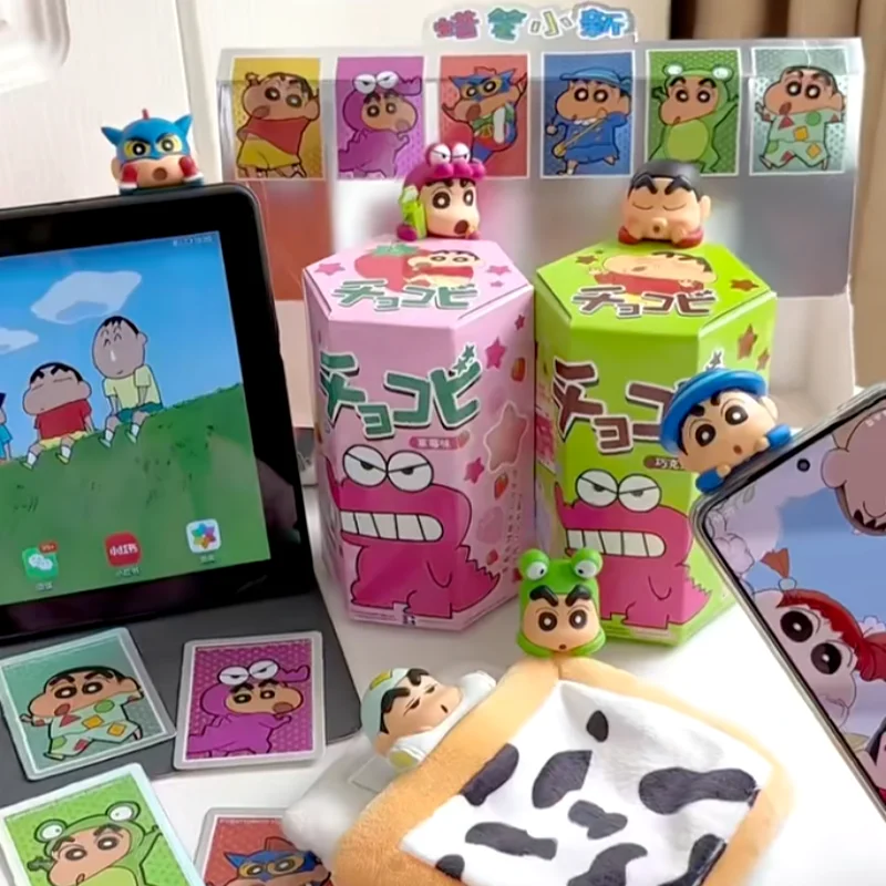 Shin-Chan Collectible Animation Figurine - Cute Blind Box Toy for Mobile Phone Decoration