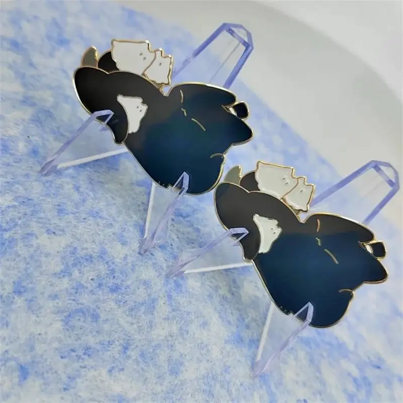 미스터리 핸드 퍼펫 시리즈의 마스터 Cat Bug Akz Audrey Leonard Night Goddess Metal Micro-Chapter Brooch