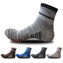 Men Socks Sports Terry Thickened Autumn Winter Socks Basketball Running Cycling