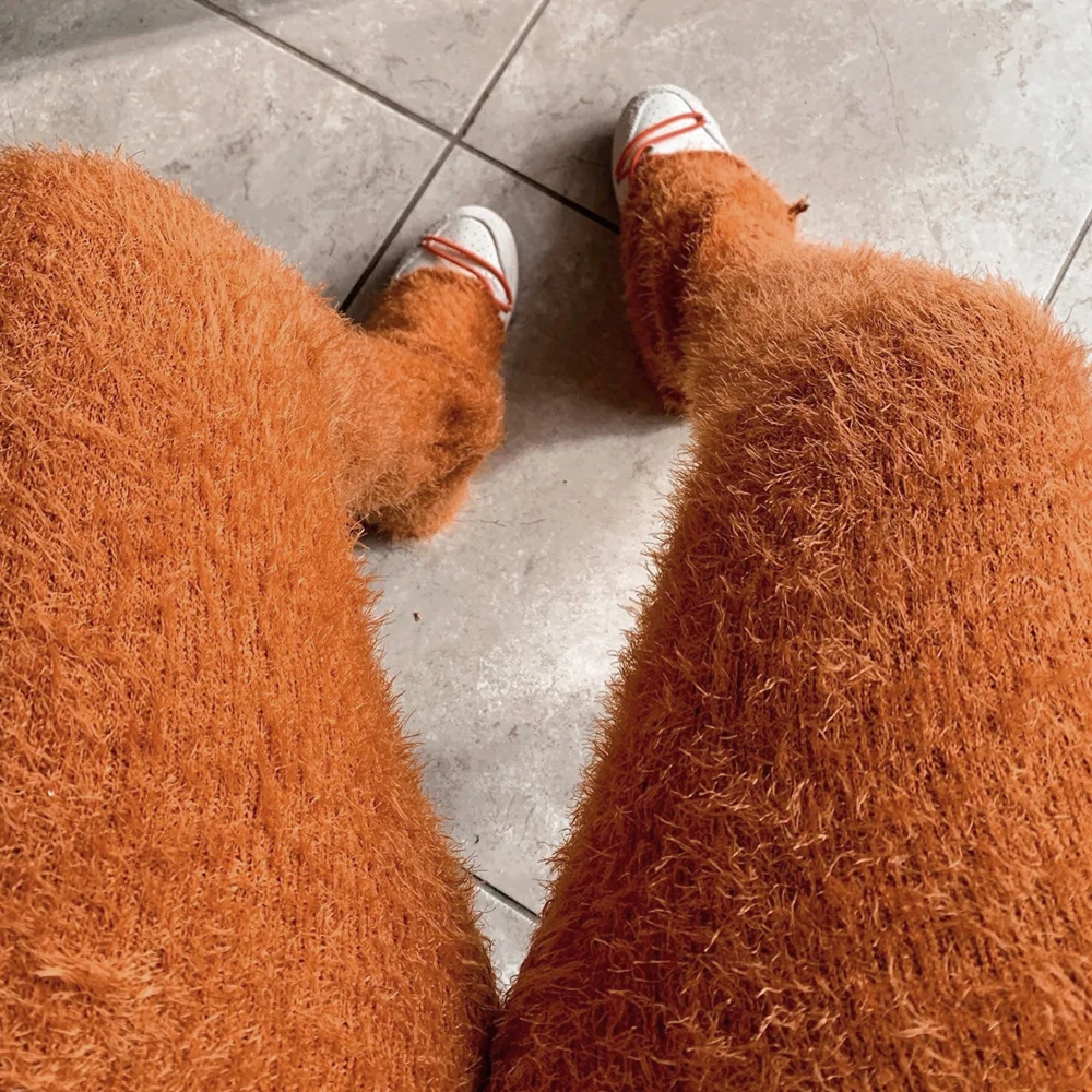 Winter 2024 Womens Street Fashion Fluffy Stacked Jogger Pants Trousers Solid Color Women Bell Bottom Joggers Fuzzy Stacked Pants 6
