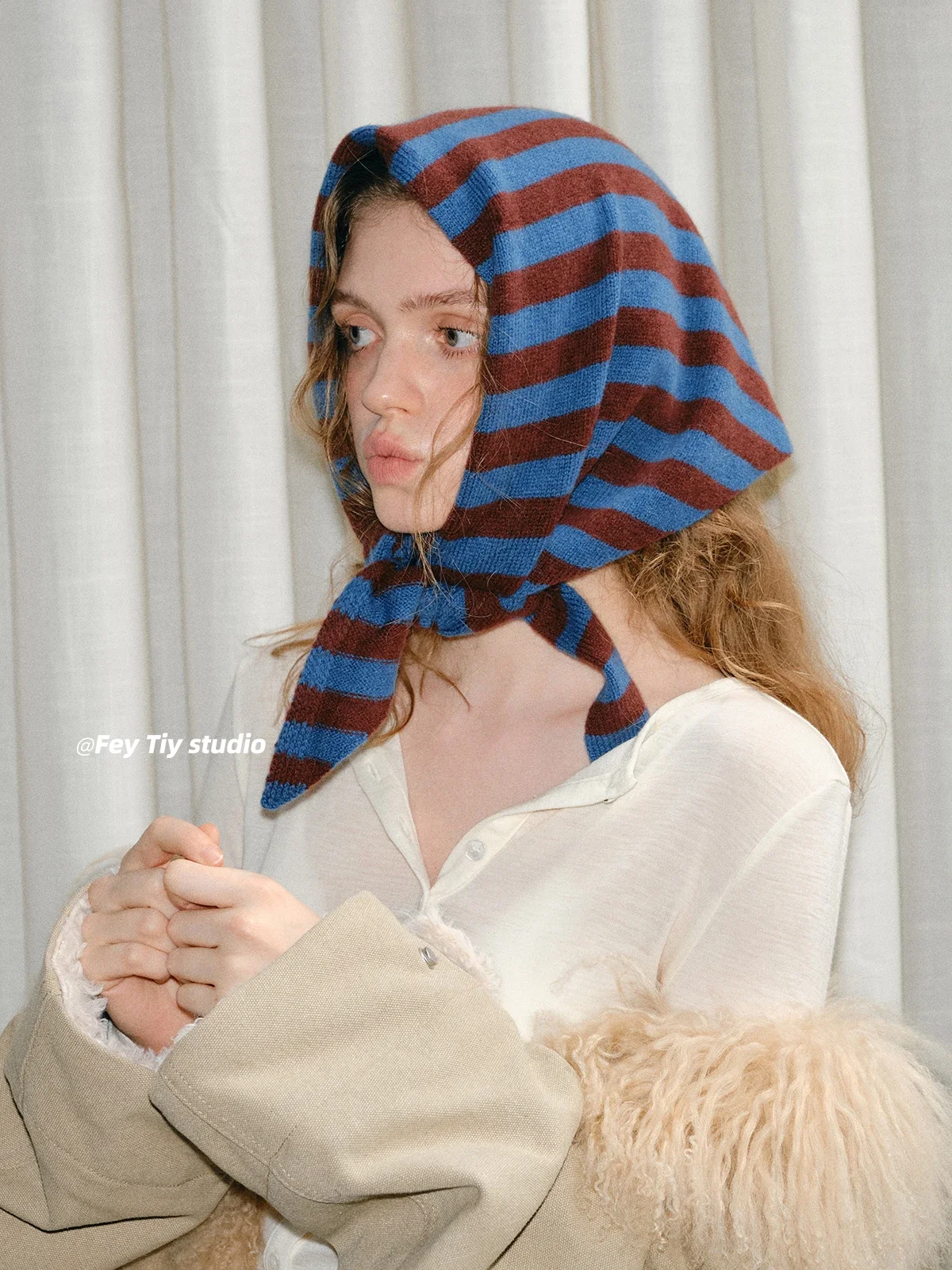 Wool Knitted Triangle Scarf for Woman