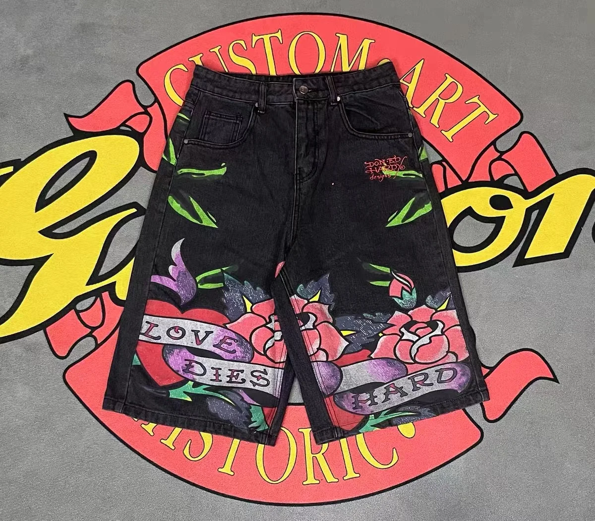 Harajuku style American loose printed denim shorts street heavy fashion retro casual trendy street skateboard shorts hot sale