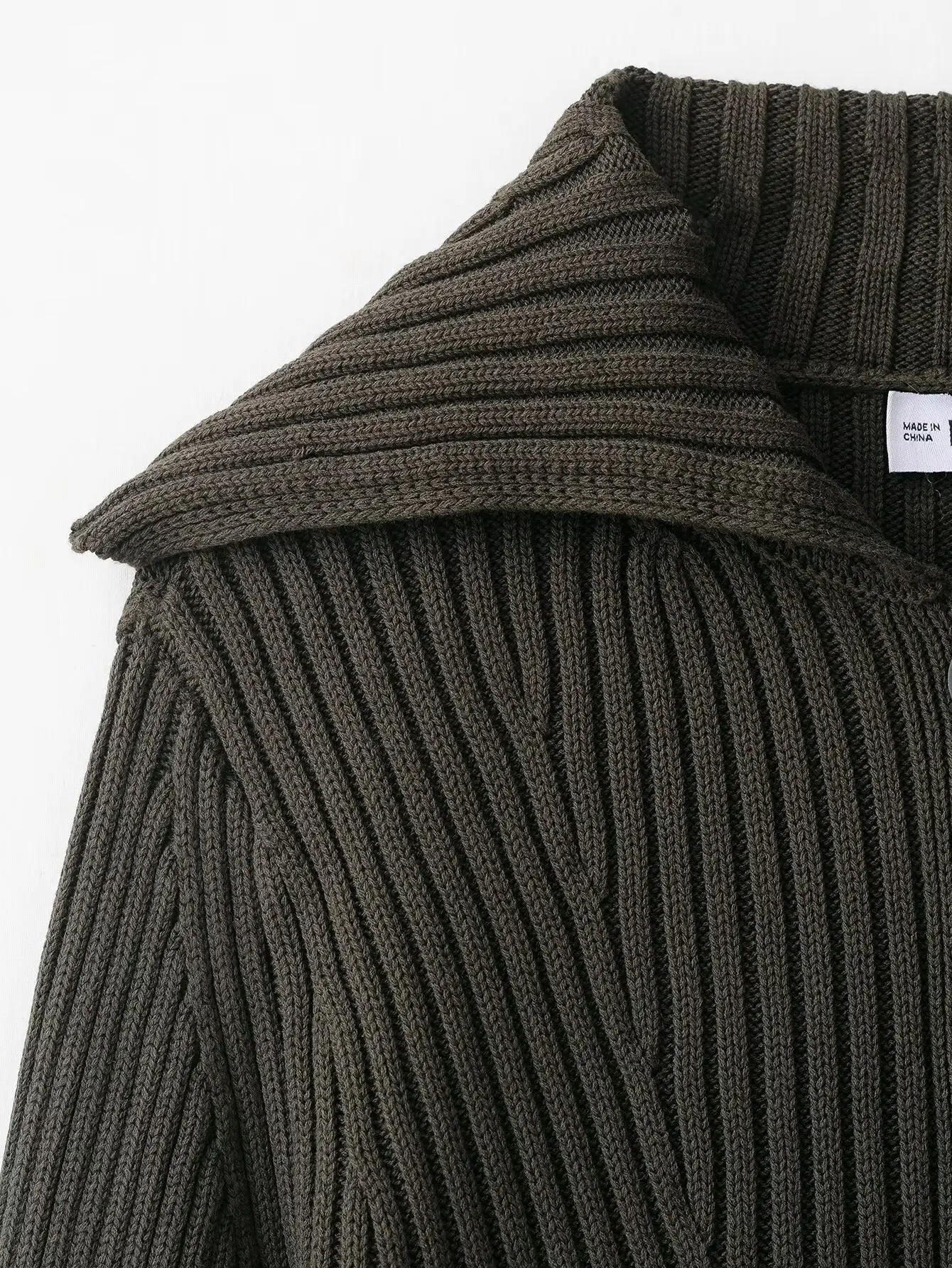 2025 Autumn Knitted Cardigan Woman Ribbed Collar Long Sleeved Slim Fit Sweaters Ladies Green Cardigans For Women Knitwears Coat