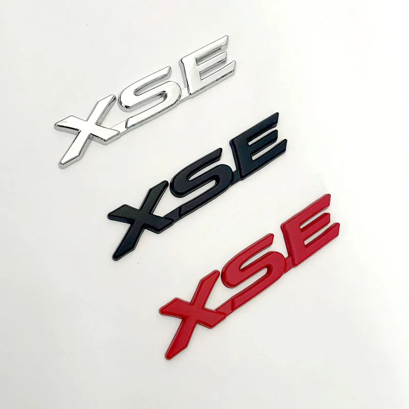 3D 메탈 SE XSE 로고 리어 트렁크 엠블럼 배지 데칼 스티커 (도요타 캠리 시에나 하이랜더 코롤라 자동차 스타일링 액세서리)