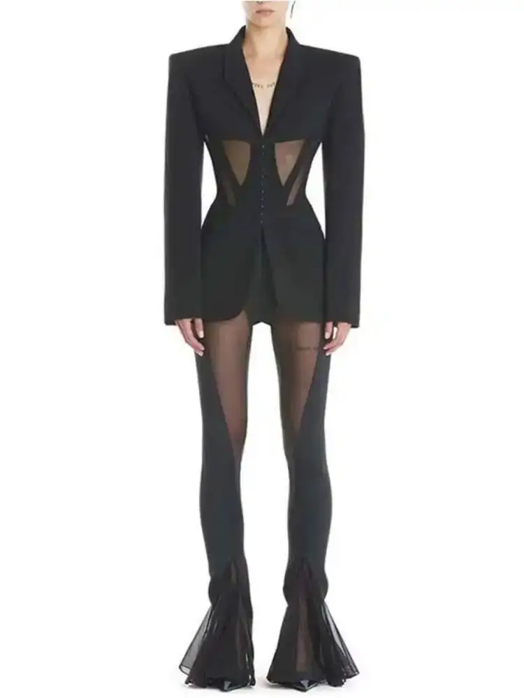 سترة نسائية عصرية من DEAT بياقة مدببة وأكمام طويلة...