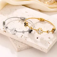 A Fashionable Jewelry Cross-border four-leaf flower original stainless steel wire rope bracelet magnetic suction bracelet fashio 1