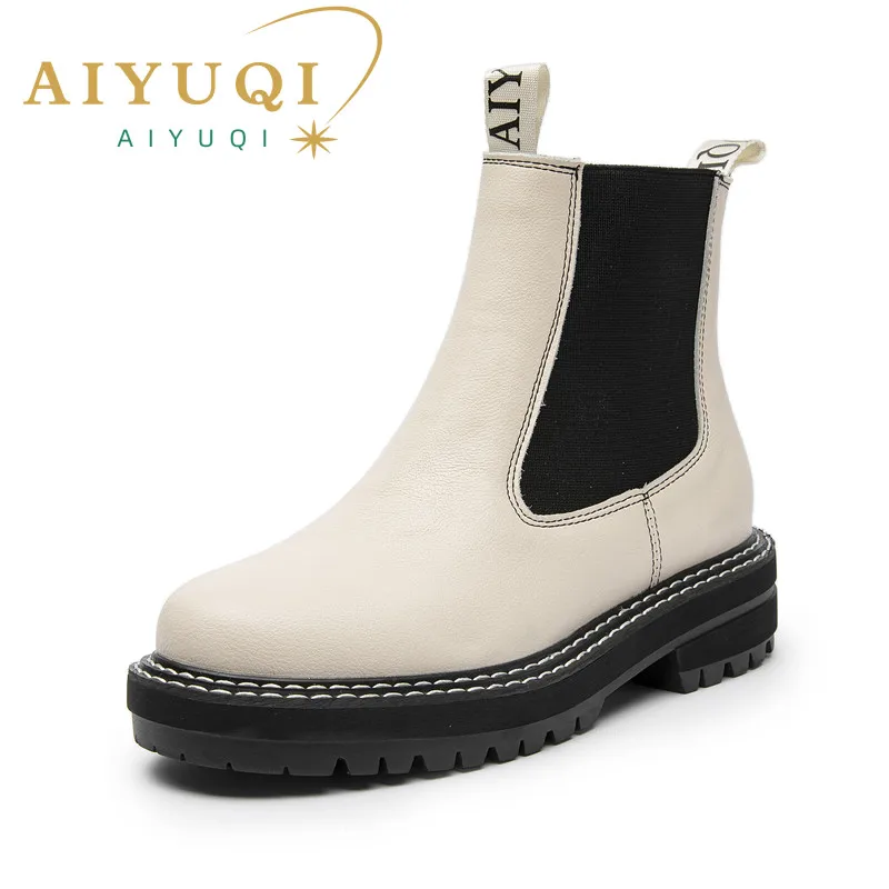 Women's Chelsea Boots Genuine Leather Autumn Winter Trend Thick-soled Ankle Boots All-match Marton Ladies winter boots ankle boots