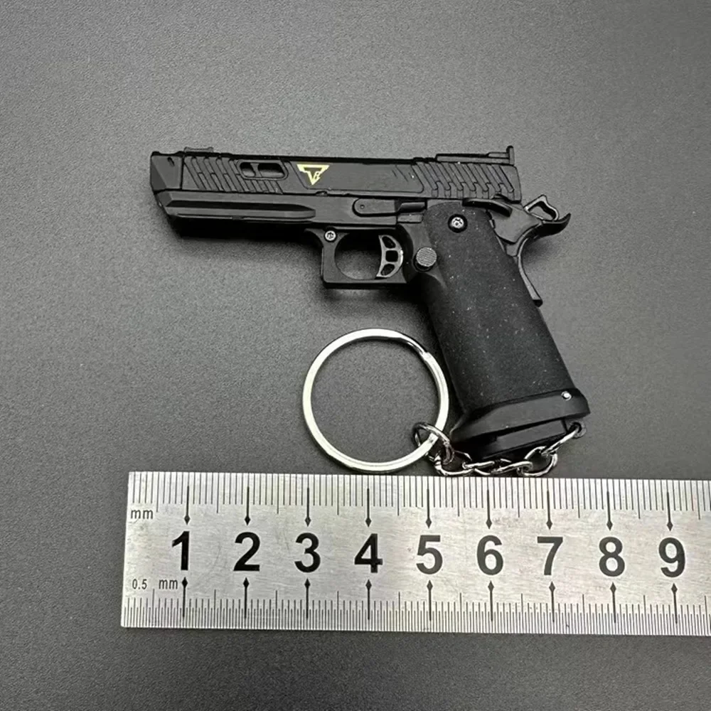 2024  G34 TTI Pistol 1: 3 Alloy Empire Gun Model Shell Ejection Keychain Assemble Disassemble Mini  Gun for Boys Gift 3