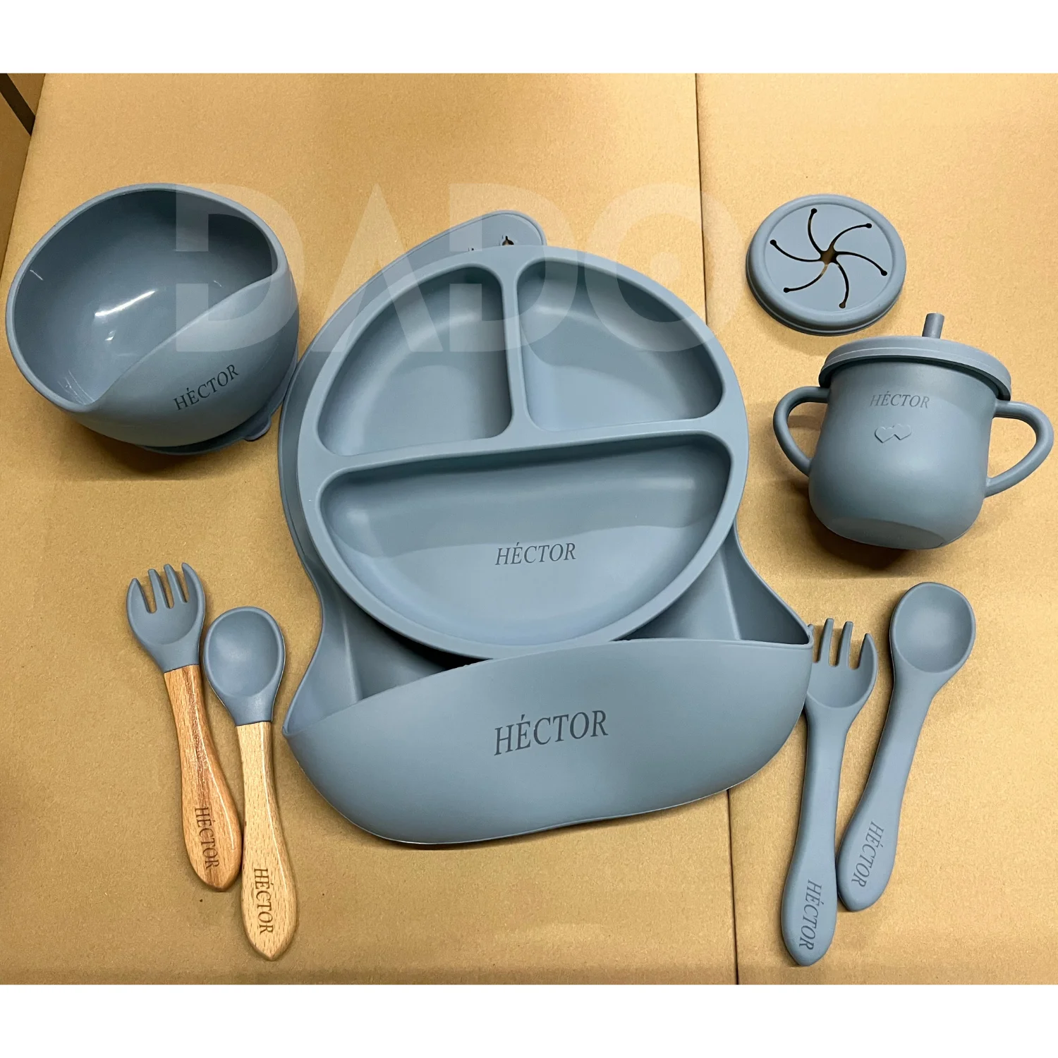 Baby Silicone Feeding Set with Suction Cup Personalized Name Dish Divided Plate Bowl Spoon Cute Kid Eating Tableware