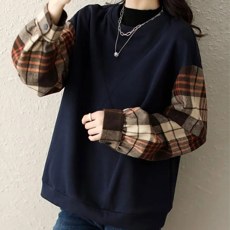 2023 Casual Plaid Patchwork Sweatshirts Autumn Winter Stylish Contrasting Colors Female Clothing Commute Loose O-Neck Pullovers