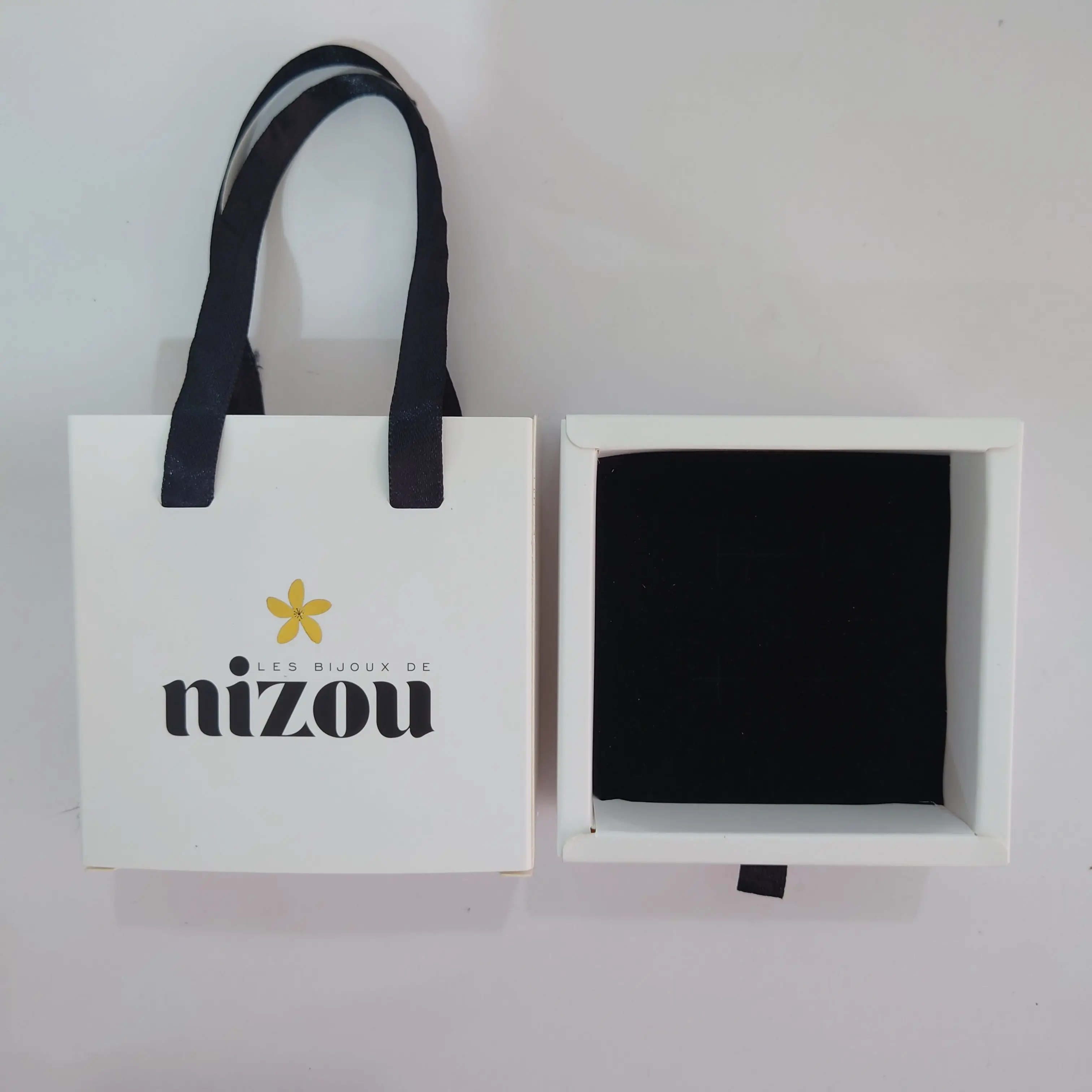 Wholesale 500pcs/Lot Custom Reusable Foldable Paper Slide Drawer Jewelry Boxes with Log... - SKU SDJB0933 - UGI Packaging