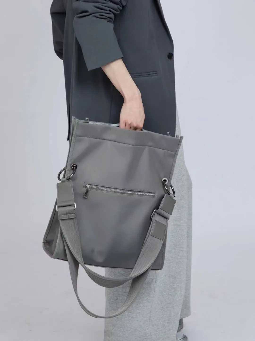 Рисунок 6 - Модные нейлоновые кожаные однотонные сумки через плечо