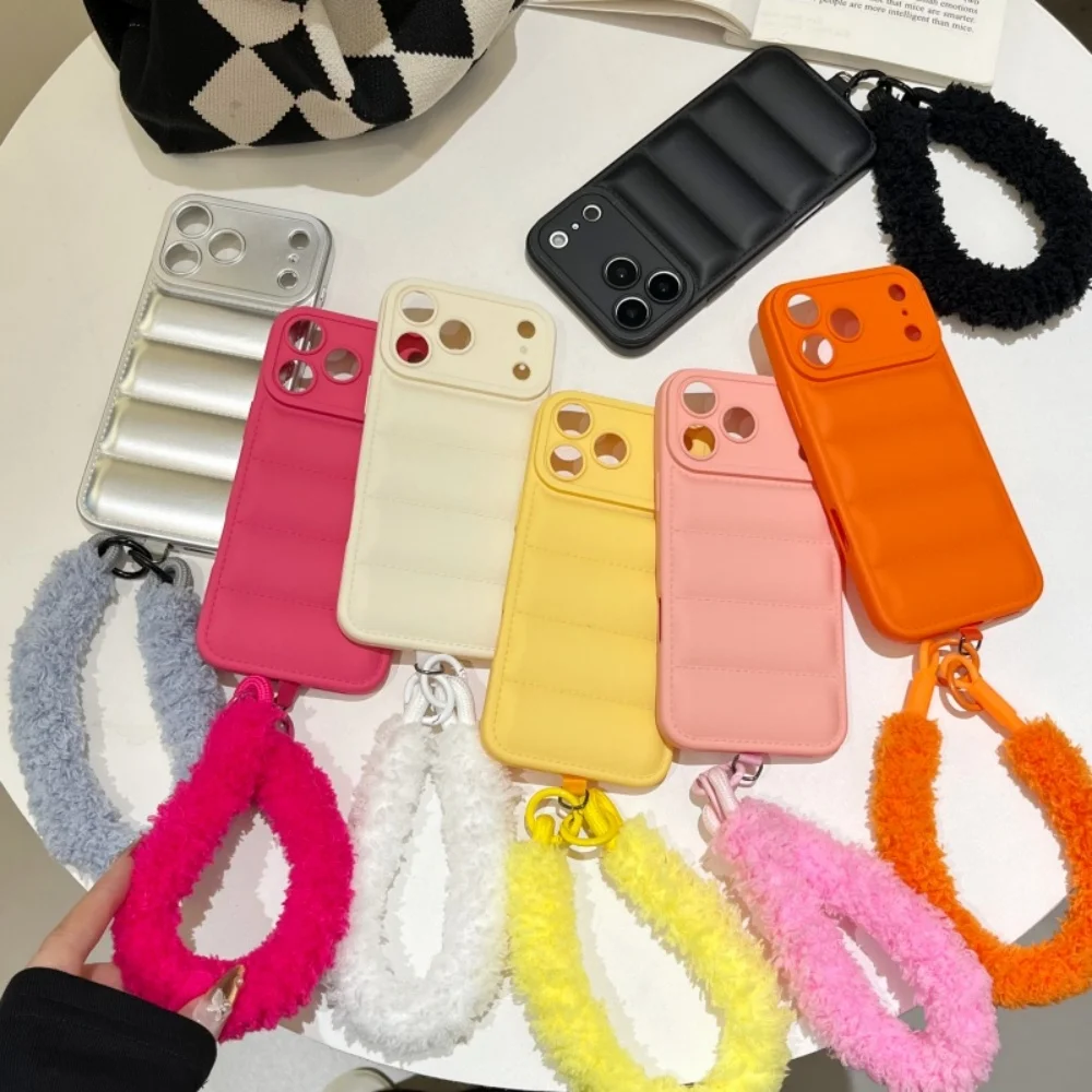 Luxury and Fashionable Plush Wristband - Winter Protective Cover