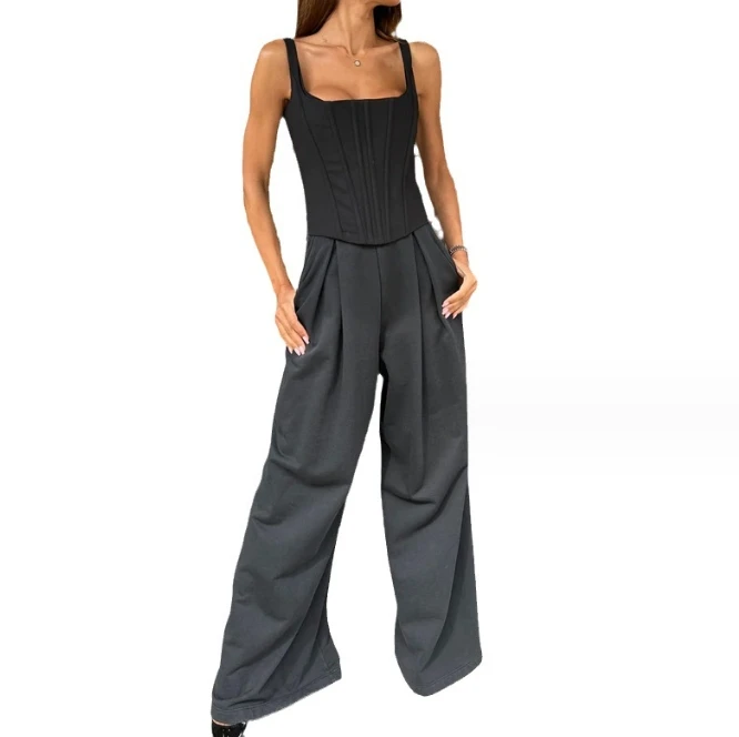 Рисунок 4 - Женский модный брючный костюм 2023