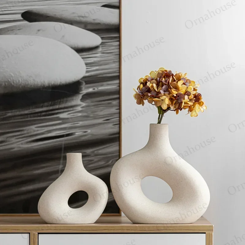 Nordic Circular Hollow Ceramic Vase - Donut-Shaped Flower Pot for Home and Office Decoration.