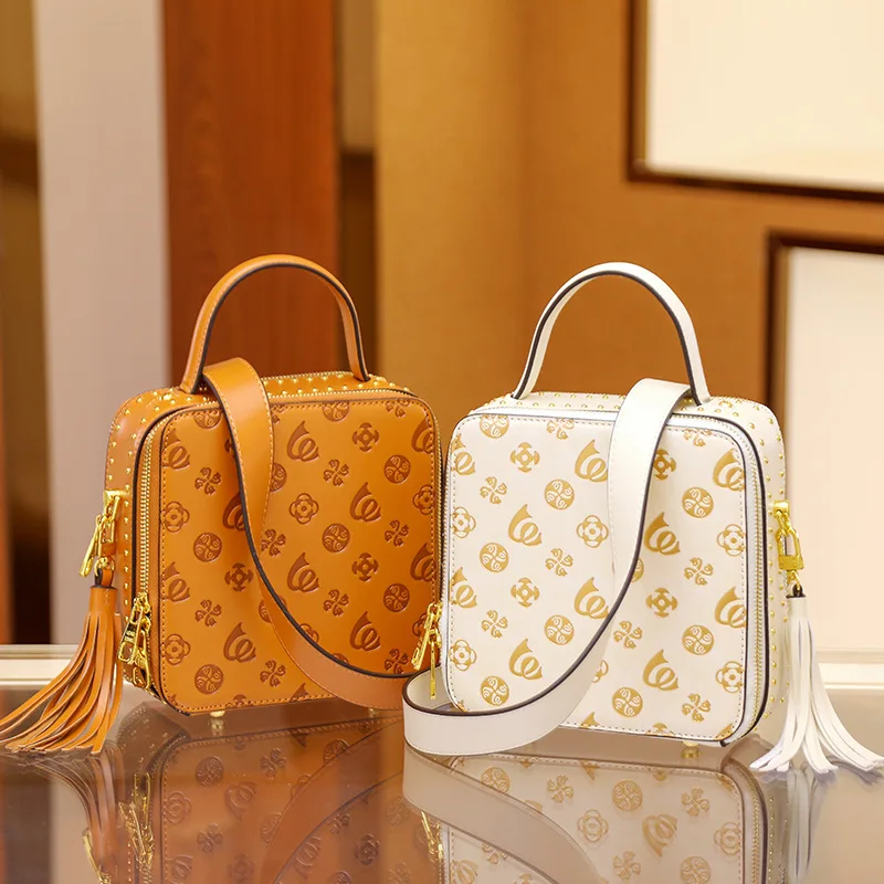 

Popular Fashion Small Square Bag 2022 New Female Bag Perfume Box Bag Printed Handbag Light Luxury One Shoulder Crossbody Bag