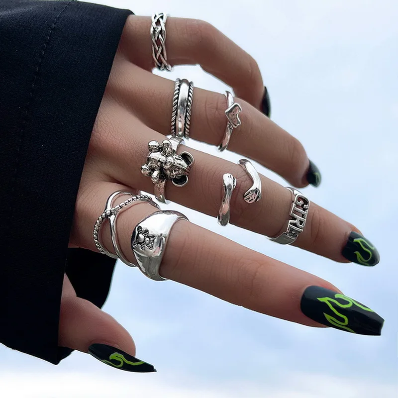 Finger Ring Silver Ring Ring Set Retro Vintage Gothic Alloy Rings Hiphop for Women Punk Butterfly Snake Chain