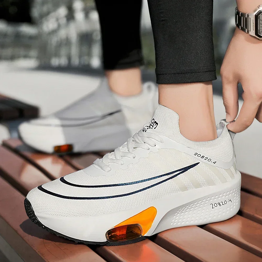 New Foreign Trade Couple Sports and Leisure Shoes Fashionable and Versatile Thick Bottom Lightweight Air Cushioned Running Shoes 3