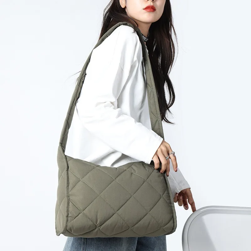 Shoulder bag new fashion design Diamond Lattice solid color casual all-match Unisex Street Fashion Trend purses and handbags