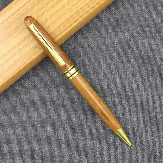 Penna a Sfera in Legno di Sequoia - Set Regalo Elegante Con 3 Ricariche Nere - Bambù Nero per Firme o Uso Aziendale