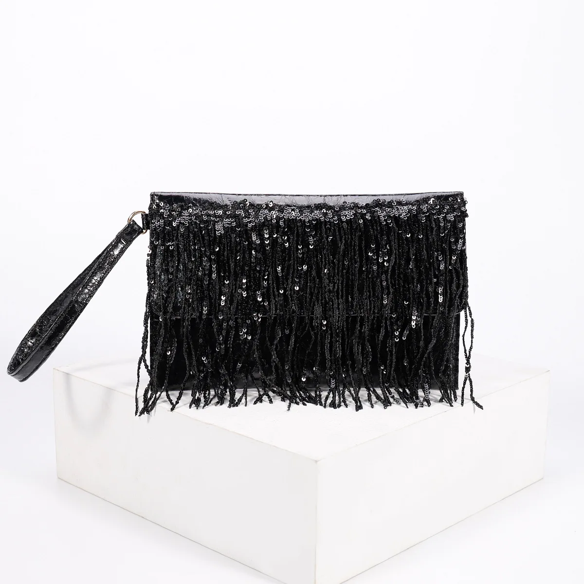 2023 New Fashion Tassel Silver Sequin Women Handbag Famous Designer Women's Handbag Banquet Dinner Temperament Handbag For Women