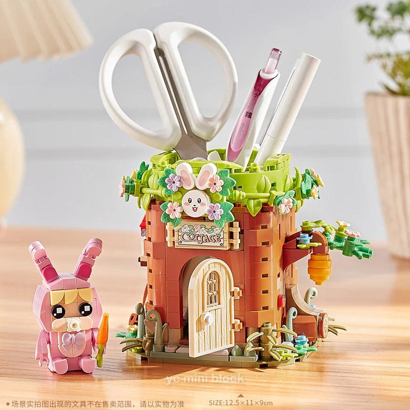 Loz Creative Mini Pen Holder Forest Rabbit Tree House Building