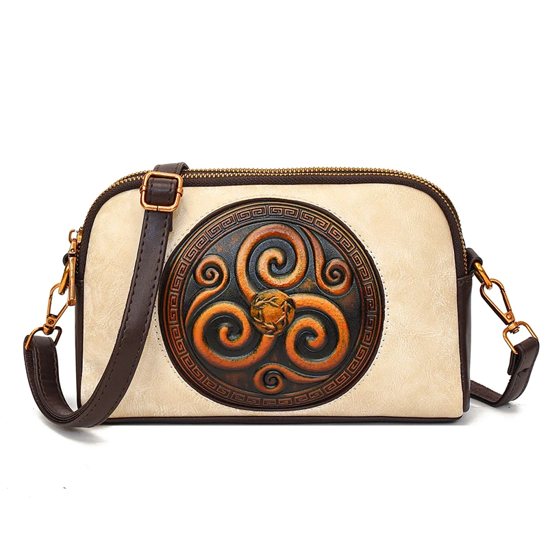 Beige shoulder bag