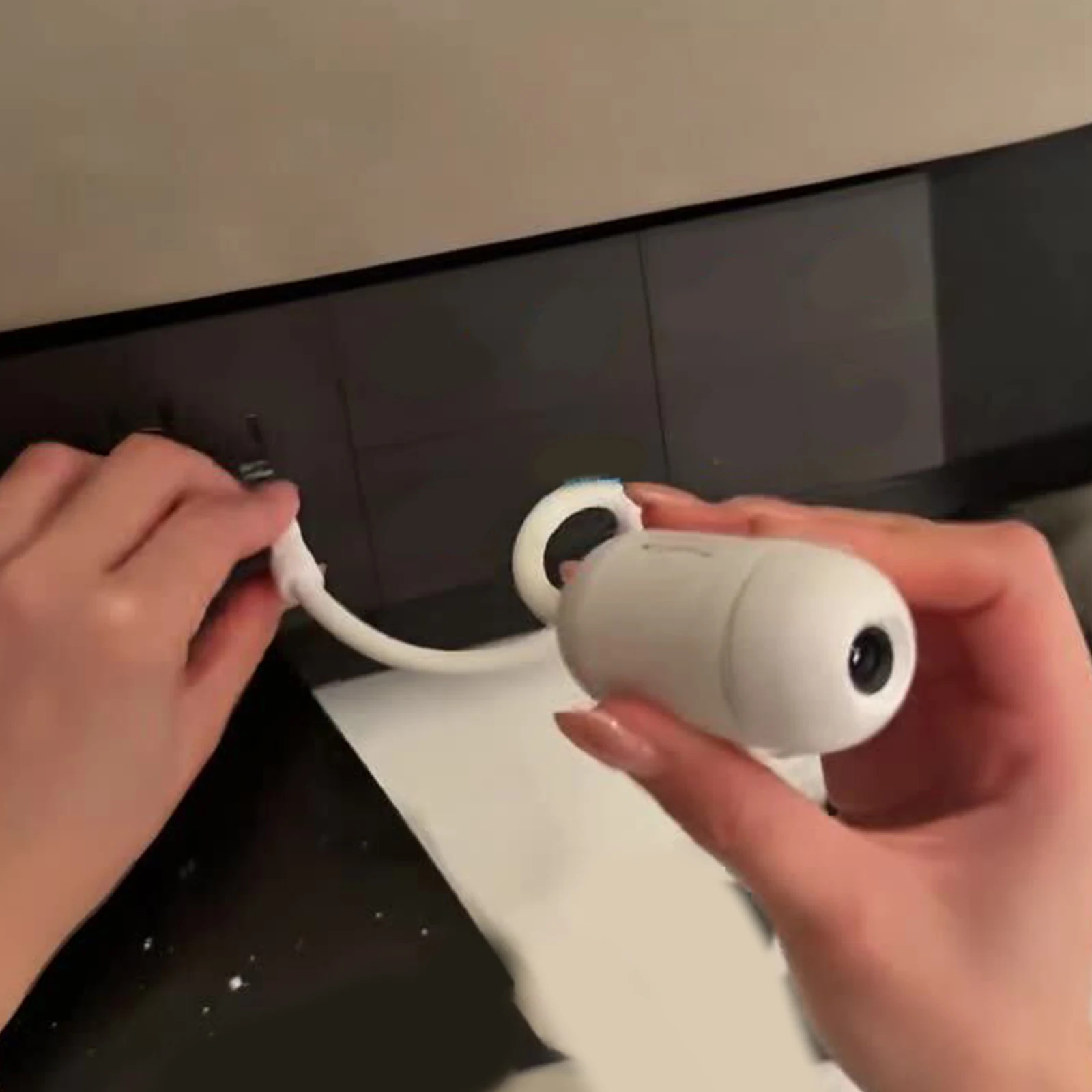 Compact Starry Night Ambient Lamp - USB-Powered Galaxy Projector