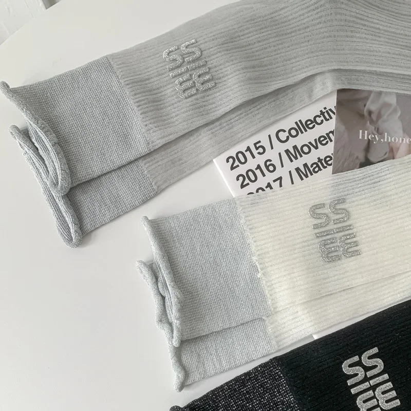 Frauen Socken Frühling Sommer Neue Ballett-stil Mode Socken Ausgehöhlt Atmungsaktive Dünne Transparente Glas Draht Socken Spitze Socken – Detail 17