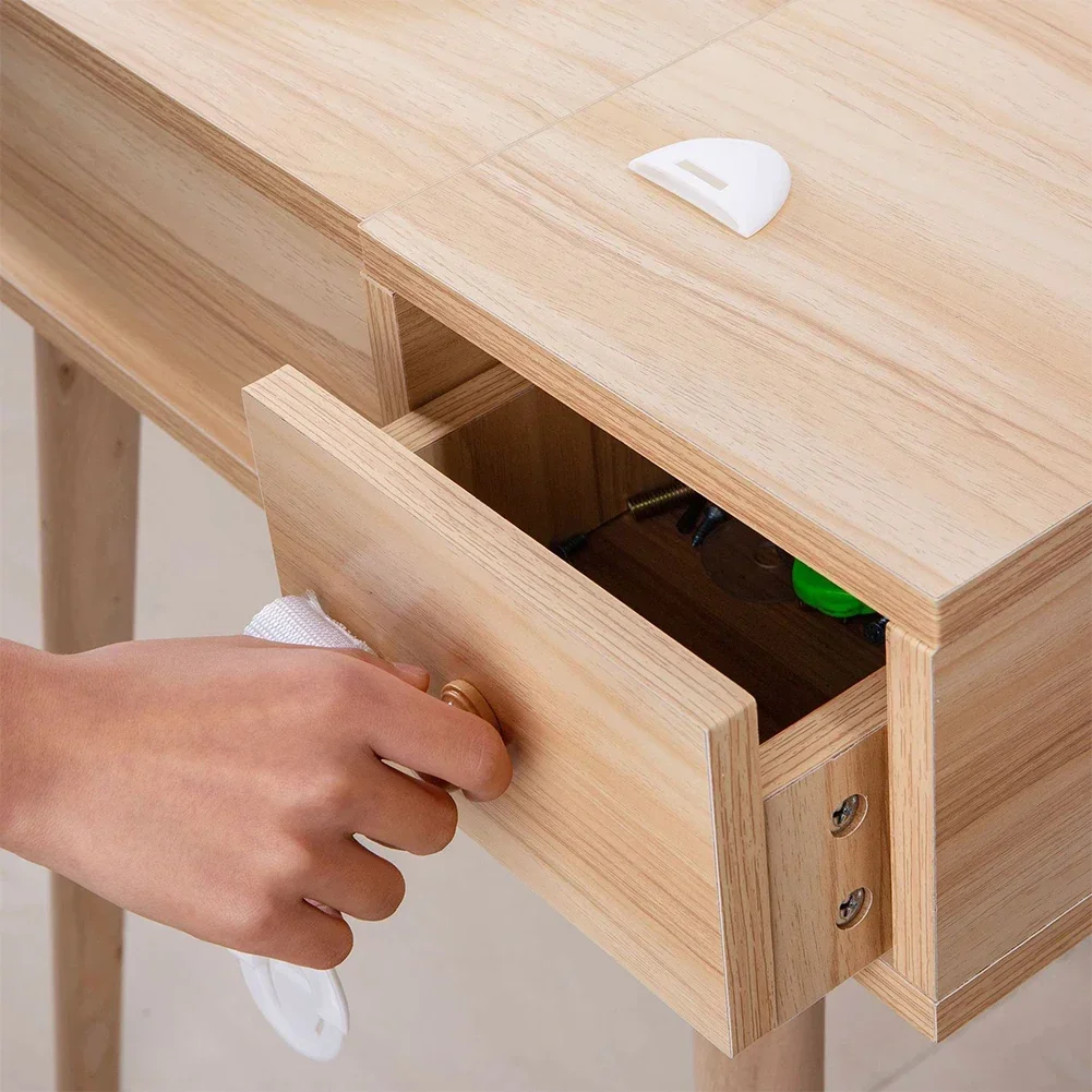 Plastic Childproof Door Locks for Baby Safety Cabinet