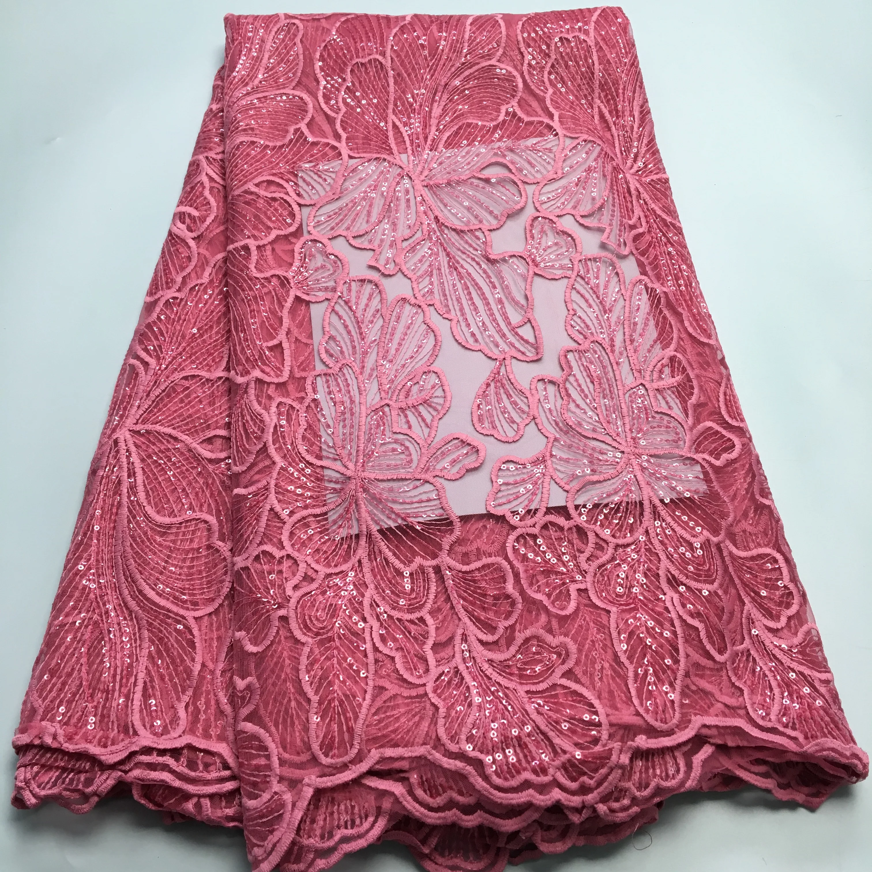2024 African Mesh Lace Fabric High Quality Luxury Tulle French Sequined Lace Fabric Nigerian Bride Wedding Dress for Women A3367 1